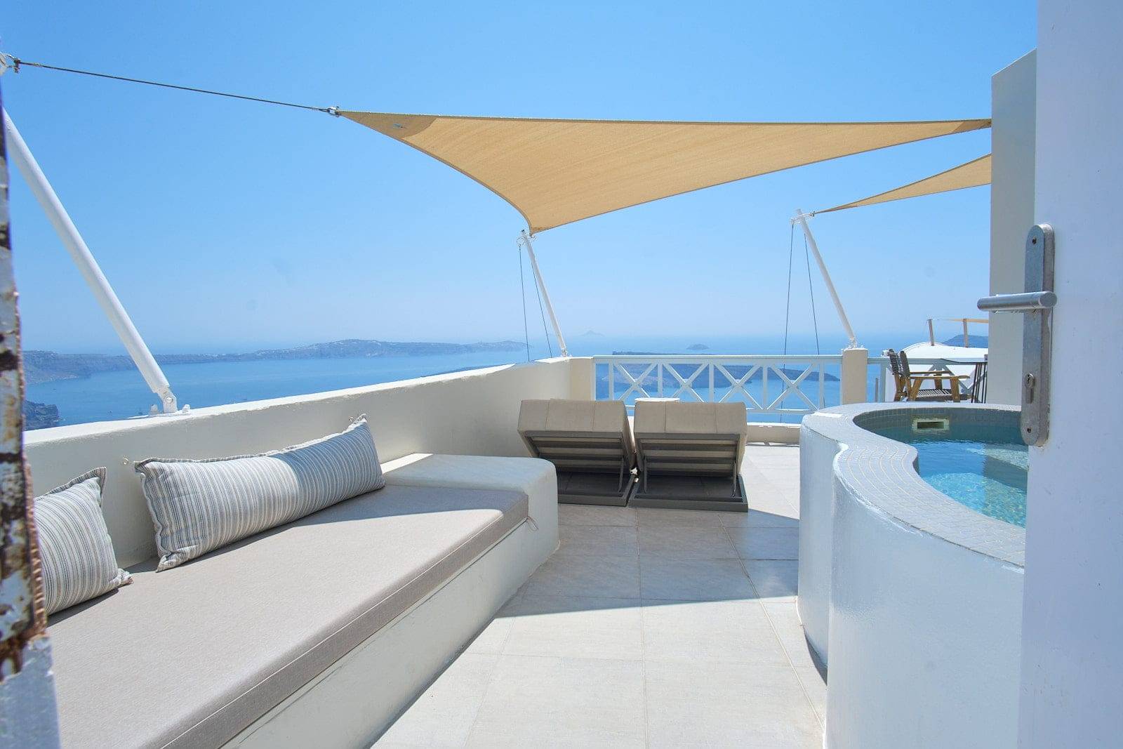 Caldera views from apartments and suites santorini - bluedolphins Caldera views from apartments and suites santorini - bluedolphins