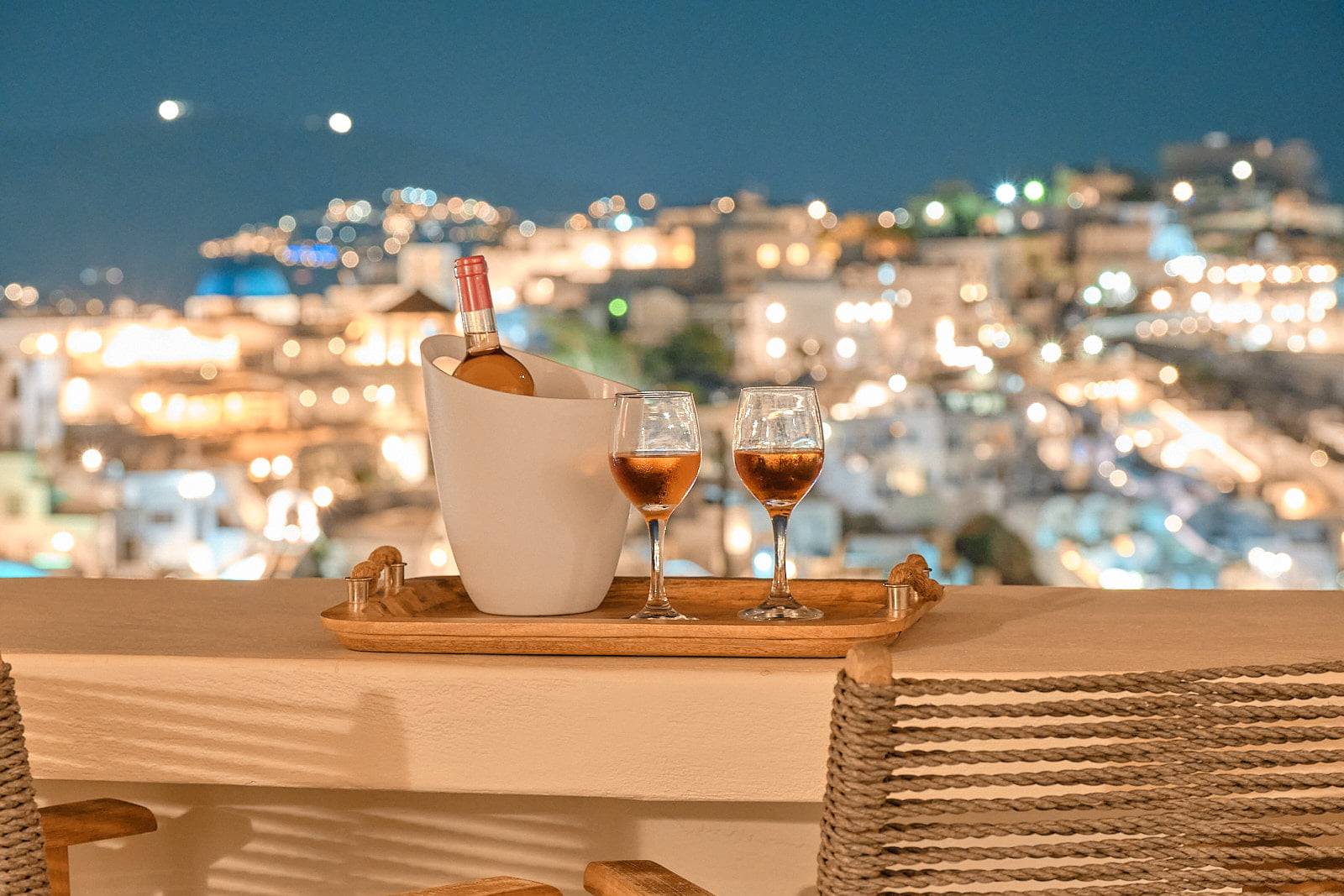 Apartment in santorini - bluedolphins